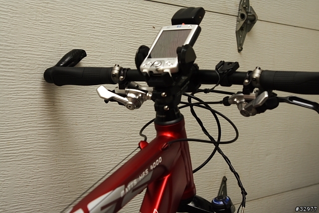 PDA,手機車架資源利用DIY