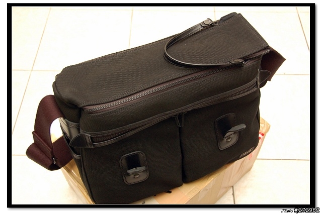 [分享] 新入手 Nikon x Porter 吉田相機包