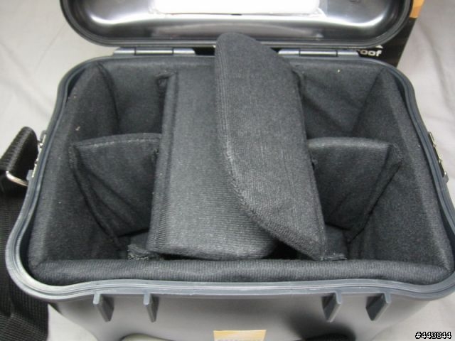 [開箱&估價]NIKON 外出型防潮箱