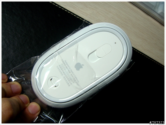 [開箱]WIN系統與APPLE無線鍵盤、無線滑鼠之間的統一,太讚啦!!!