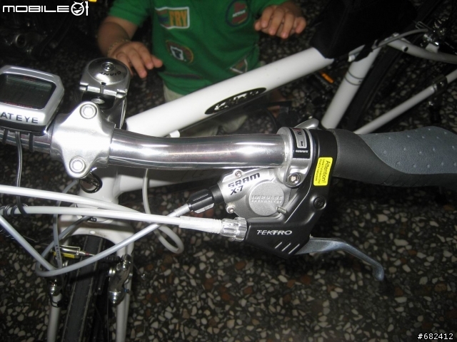 2008 捷安特 flight M1 新車分享--已經上過路了