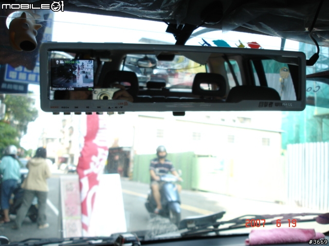 您開車上路的隨車目擊證人-行車影像記錄照後鏡