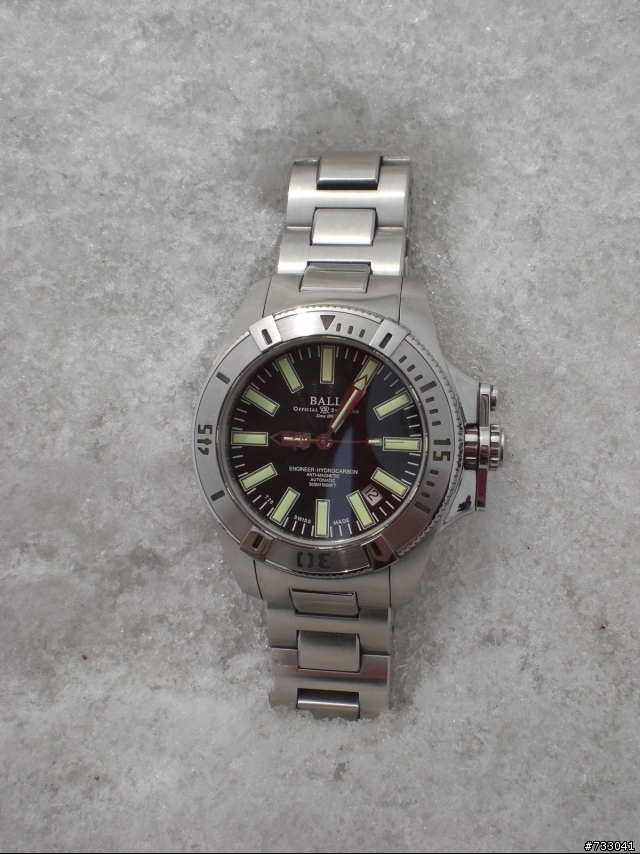BALL WATCH Engineer Hydrocarbon Classic Ⅱ波爾3H自体發光潛水錶