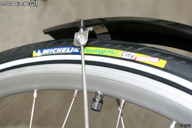 一台少見的車 Merceders-Benz Automatik Bike (SHIMANO Di2)