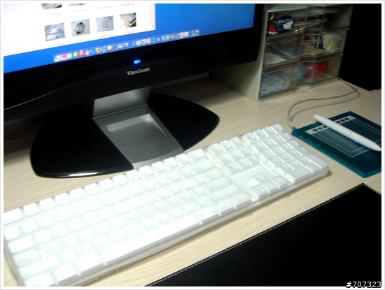 [開箱]WIN系統與APPLE無線鍵盤、無線滑鼠之間的統一,太讚啦!!!