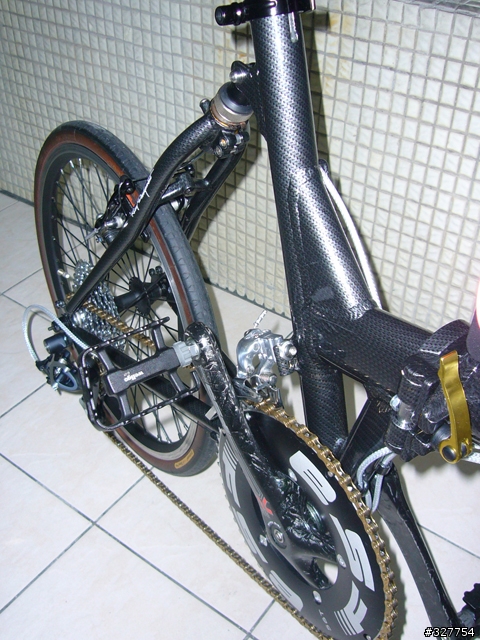 [改裝逸品] 騎自己的車I 世界唯一自製化 碳纖維小折公路跑車
