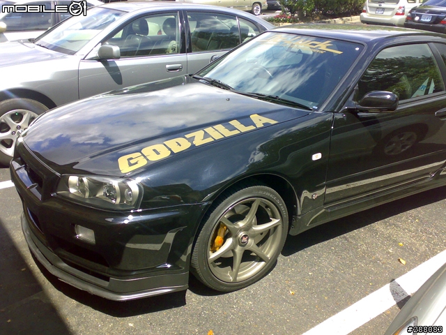 在西雅圖無意發現Nissan GTR-R34