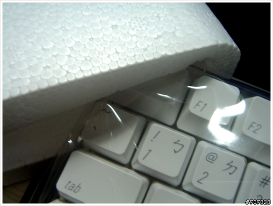 [開箱]WIN系統與APPLE無線鍵盤、無線滑鼠之間的統一,太讚啦!!!