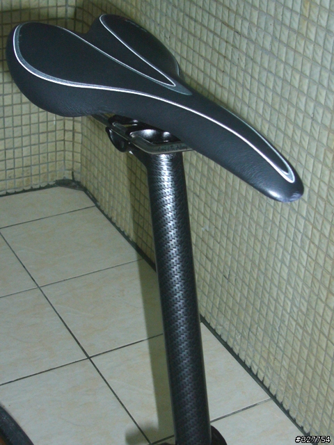 [改裝逸品] 騎自己的車I 世界唯一自製化 碳纖維小折公路跑車