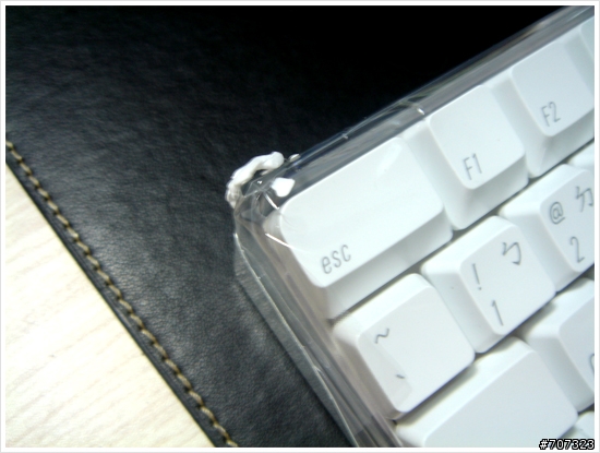 [開箱]WIN系統與APPLE無線鍵盤、無線滑鼠之間的統一,太讚啦!!!