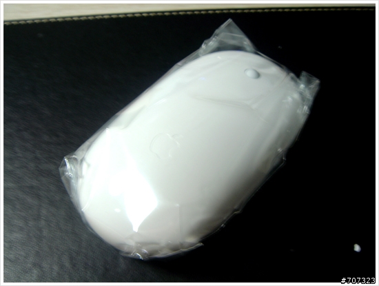 [開箱]WIN系統與APPLE無線鍵盤、無線滑鼠之間的統一,太讚啦!!!