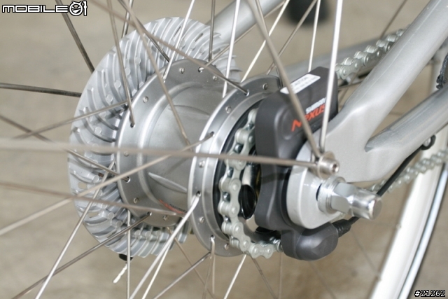 一台少見的車 Merceders-Benz Automatik Bike (SHIMANO Di2)