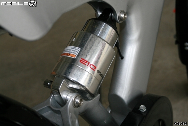 一台少見的車 Merceders-Benz Automatik Bike (SHIMANO Di2)