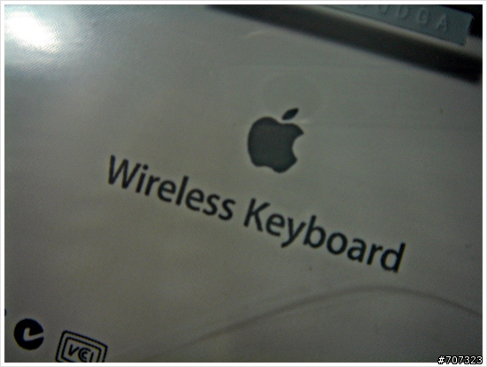[開箱]WIN系統與APPLE無線鍵盤、無線滑鼠之間的統一,太讚啦!!!