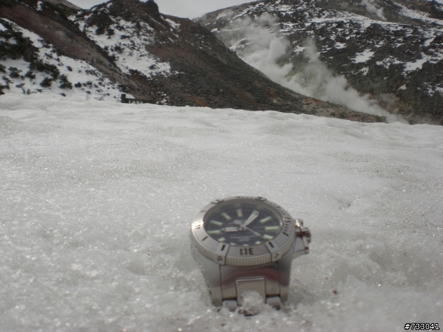 BALL WATCH Engineer Hydrocarbon Classic Ⅱ波爾3H自体發光潛水錶