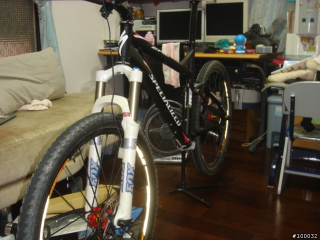 specialized Epic 分享．．．Element Triton-100車架