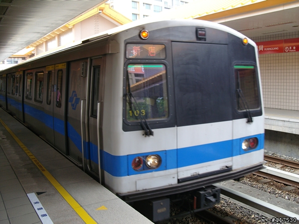 NV10再進化 - SAMSNUG NV11 開箱報告