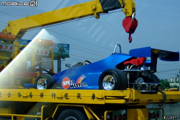 07.06.18國道中山高南下目擊怪傢伙