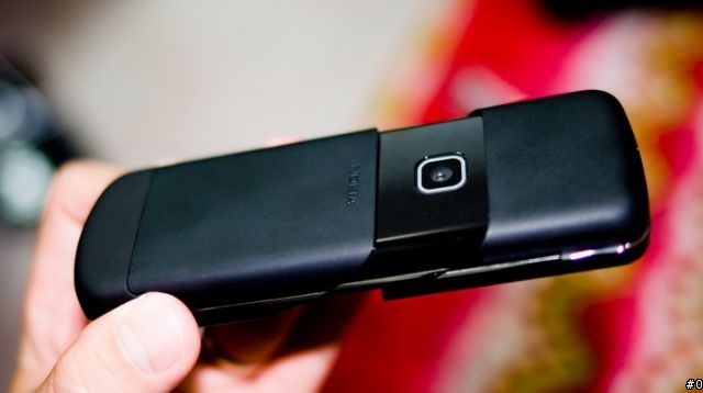 [美麗的月神Nokia 8600 Luna] 敗家心得報告