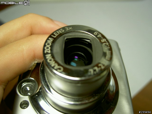 請問各位，有關Canon IXUS 750出車禍...