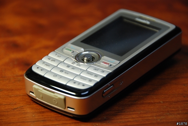 [500萬級]nokia N95 vs I-Mobile 902相機室內測試照