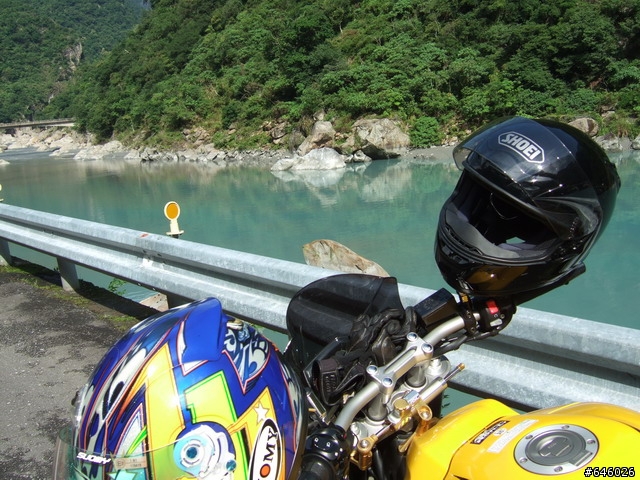 Y牌重機FZ系列環島之旅
