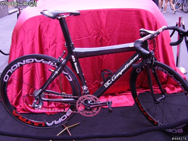 alfa romeo 公路車