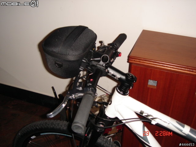 [分享]剛入手的Topeak車前袋 2007年最新款 改小彎把及短龍頭最近照