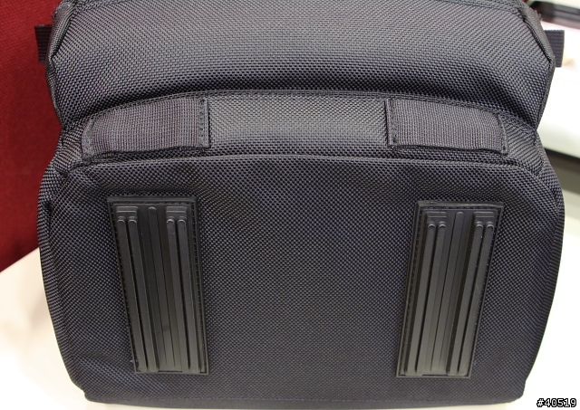 [分享] Lowepro MiniMag AW 專業單肩包