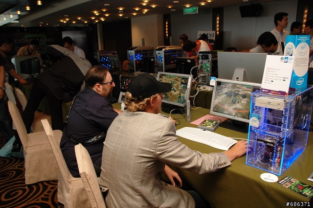 [Computex 2007]純板卡篇，ATI Radeon HD 2000系列、Intel 3系列晶片組...