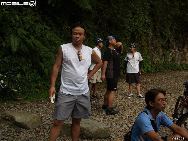 [旅程分享] 烏來內洞遊樂區探險(圖多請注意)