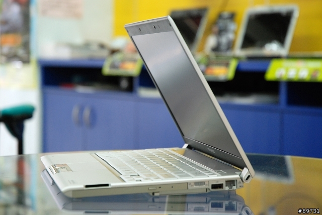 [分享]TOSHIBA R500(22年設計製造經驗集大成)