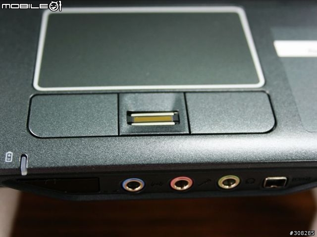 [分享]人生中第一台NB之ACER 6292 開箱文