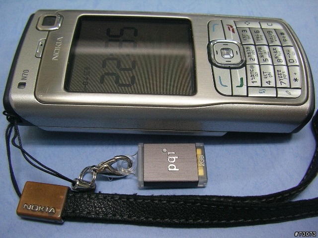 [分享]手機吊飾隨身碟[PQI Intelligent Drive i810玩美碟]
