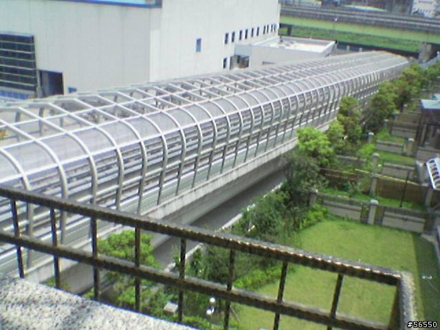有住宅緊鄰捷運的大大請問一下