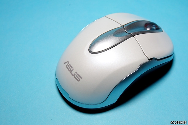 [分享]純白新體驗 - ASUS W7S開箱分享