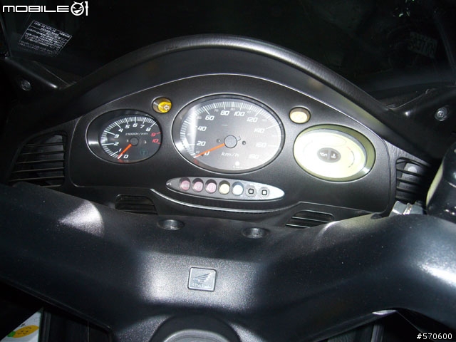 [分享]享有路權之紅牌大羊07年HONDA SilverWing 600(銀翼)