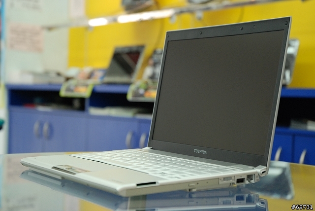 [分享]TOSHIBA R500(22年設計製造經驗集大成)
