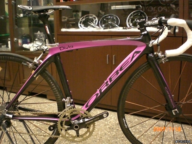 女王的新車!!~~DIVA