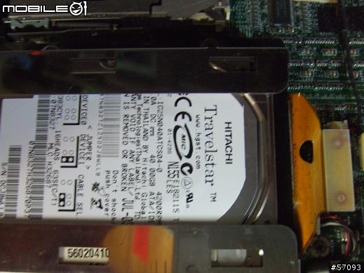 [拆解]BenQ Joybook 8000 之硬碟升級篇