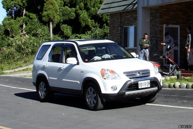 [失竊協尋]2006年二代CR-V,白色,4WD頂級款