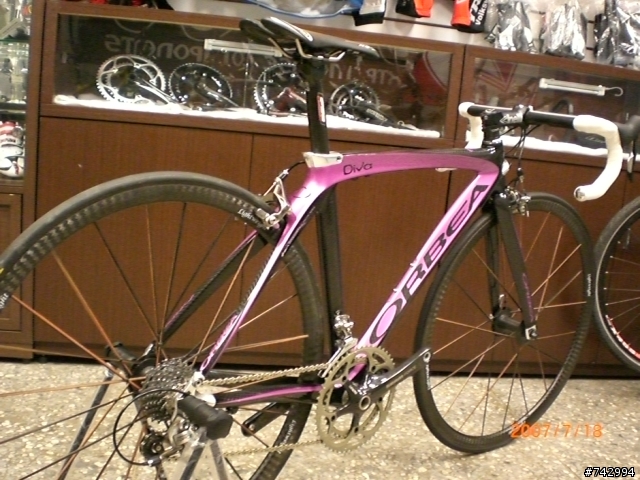 女王的新車!!~~DIVA