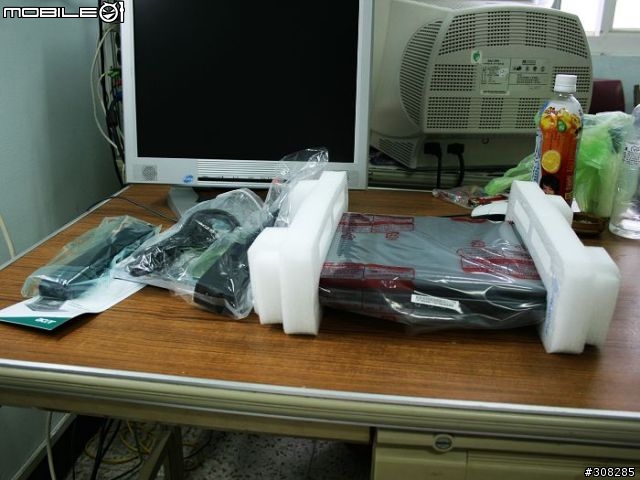 [分享]人生中第一台NB之ACER 6292 開箱文