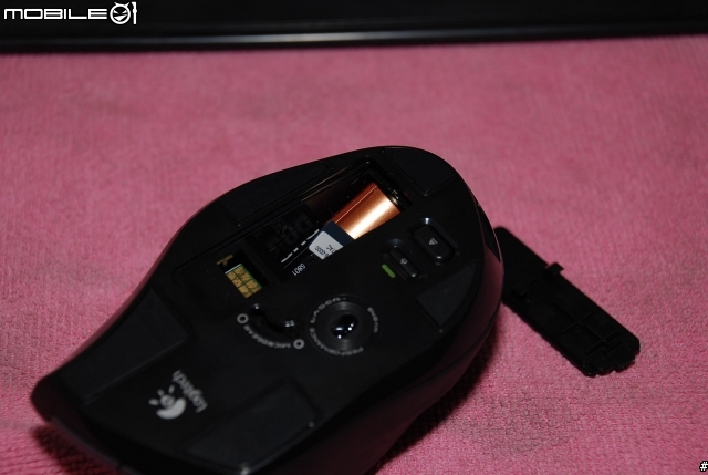 [分享] 羅技 VX Revolution 行動專用雷射滑鼠