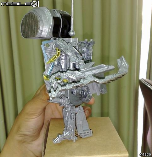 [分享] 變形金鋼Transformers 疾瘋Frenzy入手 (電影版收音機)+塗裝