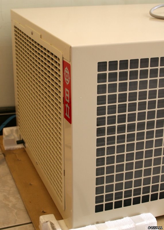 日立的窗型變頻 RA-25PL 開箱分享 (7/9 簡單耗電測試在10樓)