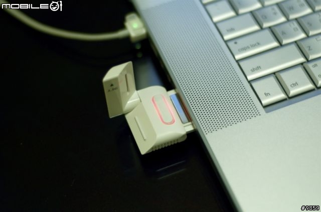 MacBook Pro 3G上網的新選擇（Bandluxe C100）