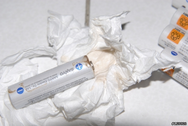 購買非原廠包裝Eneloop電池(散裝)要小心~~