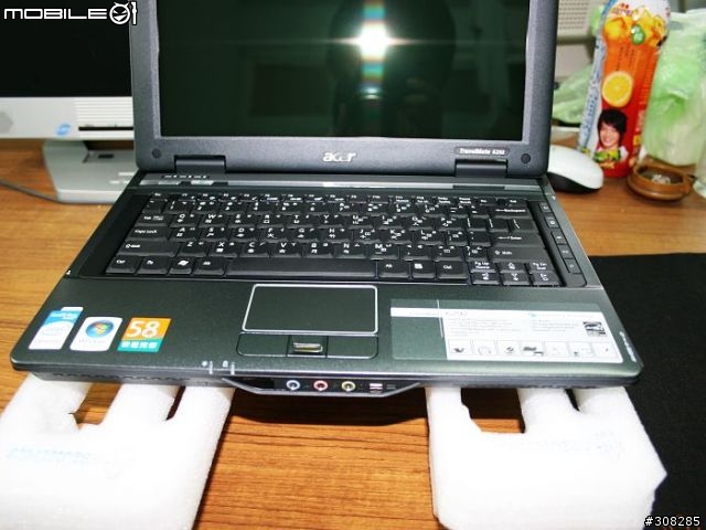 [分享]人生中第一台NB之ACER 6292 開箱文