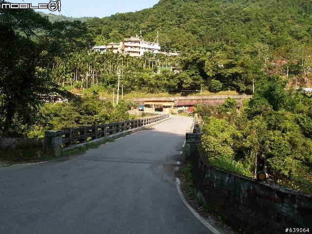 [旅程分享] 烏來內洞遊樂區探險(圖多請注意)